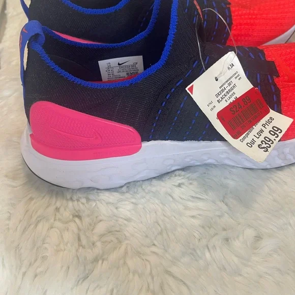 Nike React Phantom Run Flyknit 2 Black Bright Crimson Women’s Size 10 - Picture 11 of 15